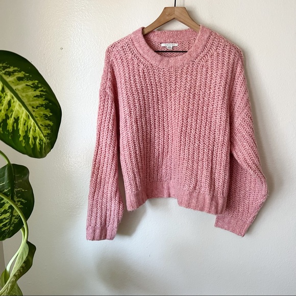 American Eagle Outfitters Sweaters - American Eagle | Chunky Knit Cropped Sweater